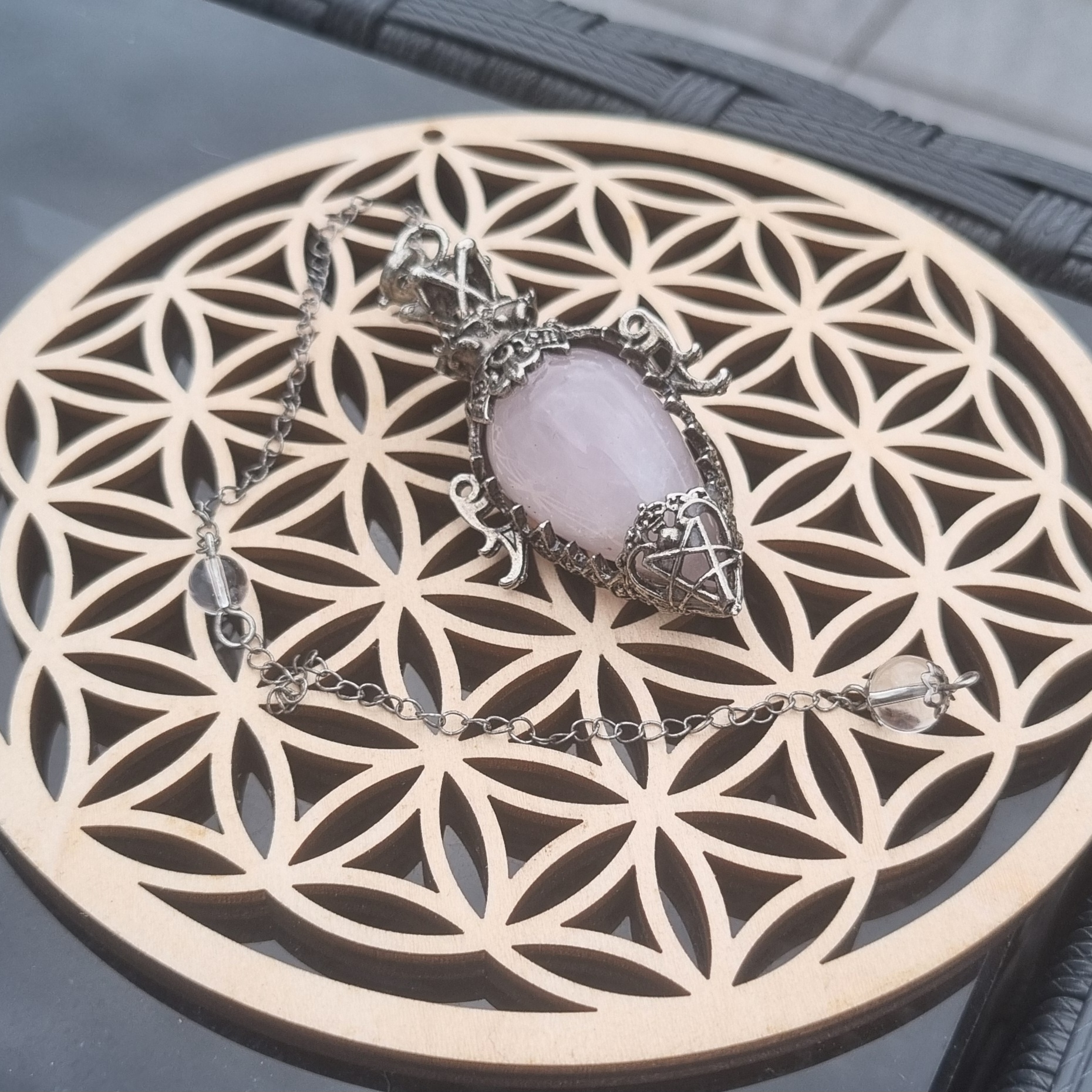 pendule_eclat_de_rose