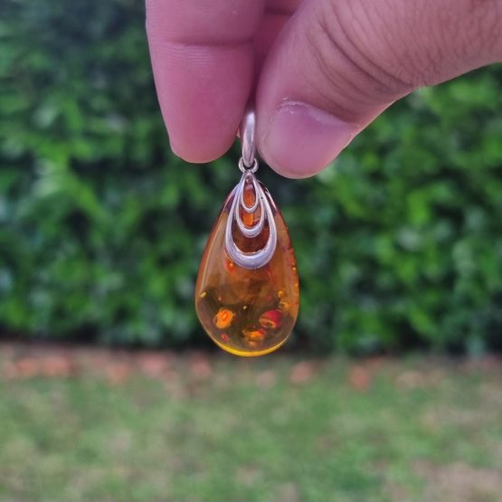 Pendentif Ambre de la Baltique (pièce unique)