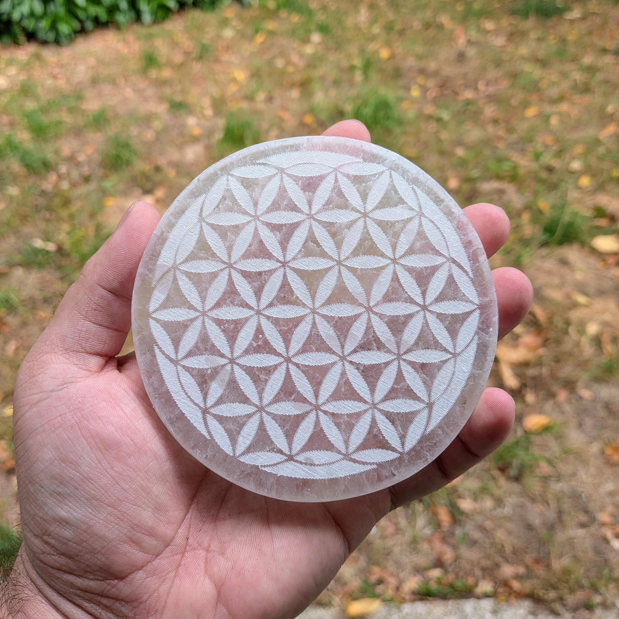 selenite_plaque_fleur_de_vie_1 selenite_plaque_fleur_de_vie_1