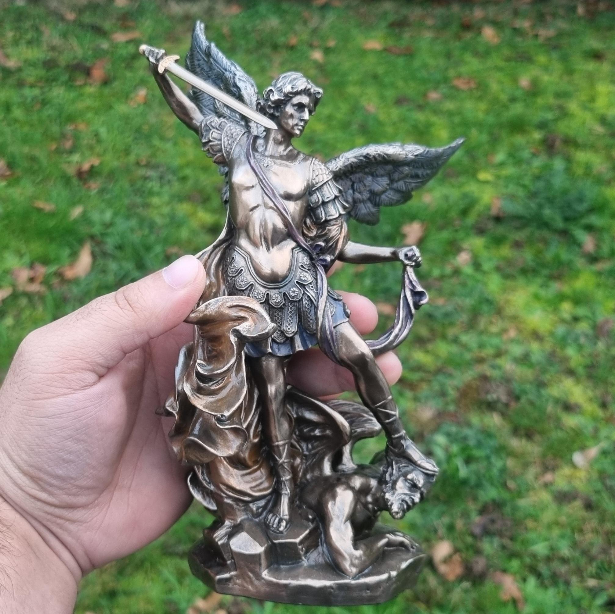 statue_archange_michael