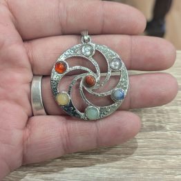 Pendentif Moulin 7 chakras