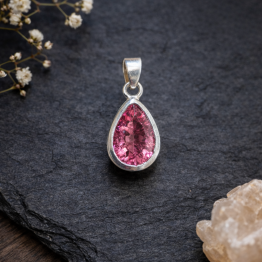 Pendentif Tourmaline rose + argent 925 (pièce rare, qualité joaillier)