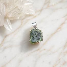 Pendentif Moldavite + Argent 925 (pièce rare, qualité extra)