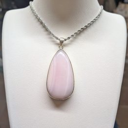 Pendentif Manganocalcite + argent 925 (pièce unique, qualité extra)
