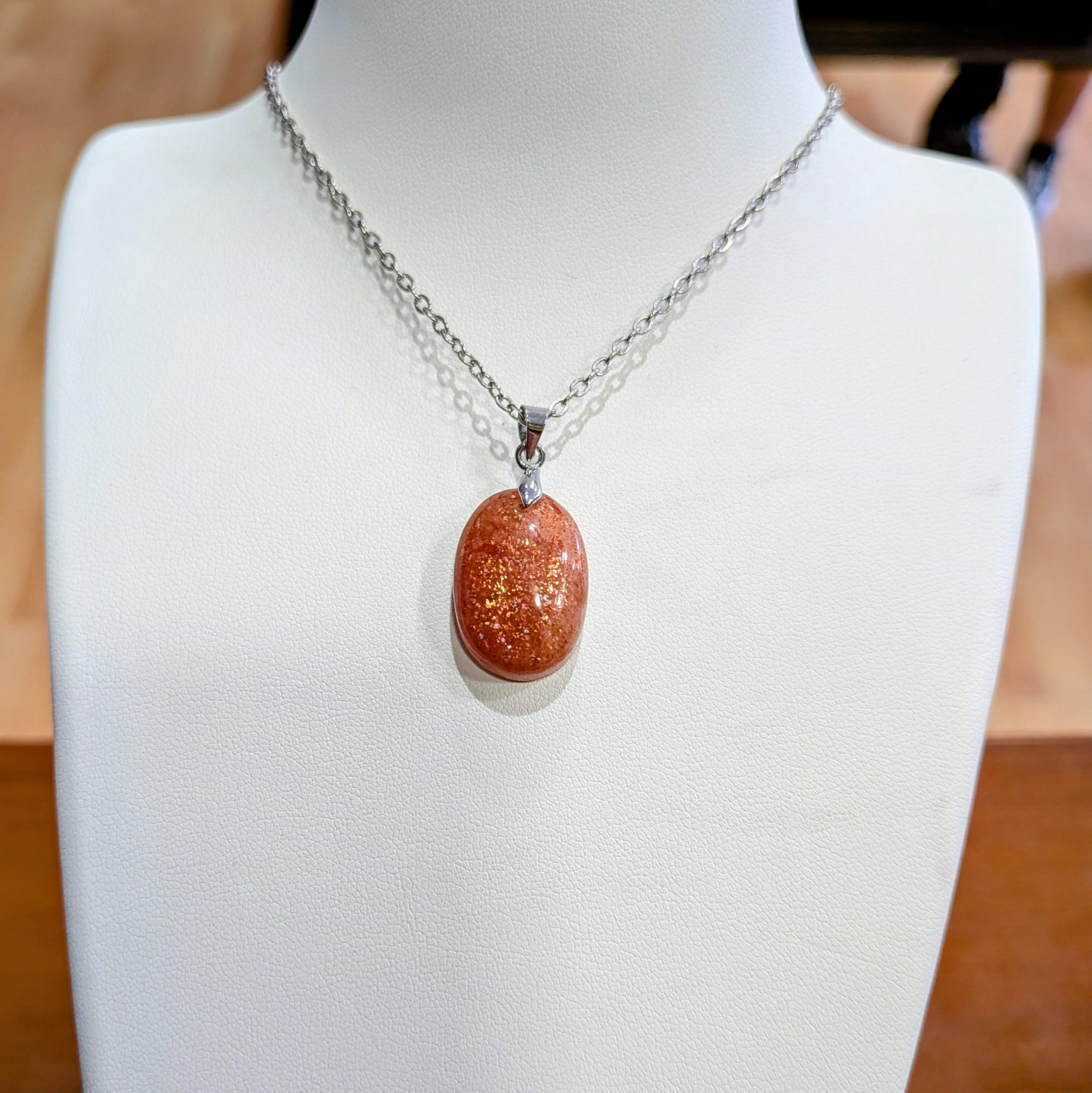 pendentif_pierre_de_soleil_3